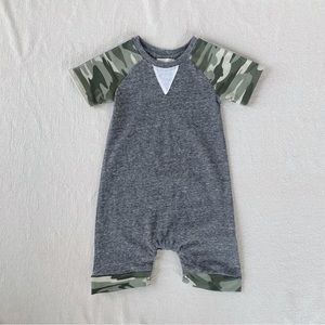 Miki Miette | George Baby Boy Camo Shorts Romper